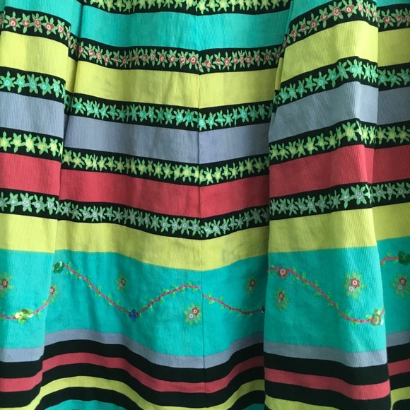 Harold’s pleated striped A-line skirt size 6 - Picture 4 of 6